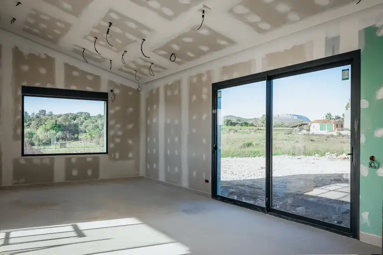 BUILD FROM THE GROUND UP - Dreamhouse Projects